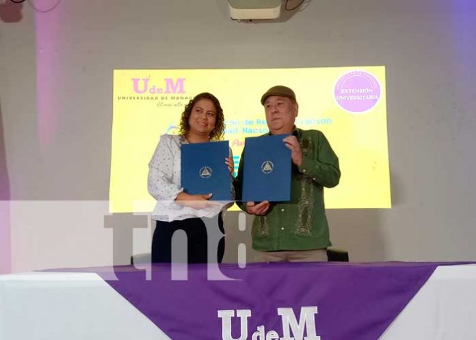 managua1 Firman importante convenio entre universidad UdeM y el Minjuve