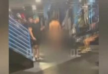 Joven pierde la cabeza, se desnuda y golpea a varias personas en un gym de Miami Hombre desnudo ataca a varias personas en un gimnasio de Miami