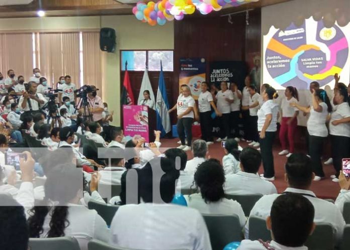 Foto: Taller sobre importancia del lavado de manos con funcionarios del MINSA Nicaragua / TN8