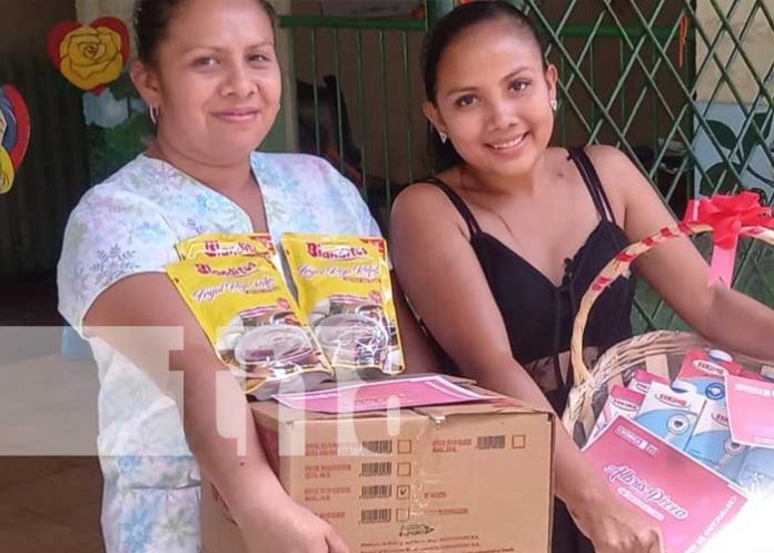 mom-1 Foto: Madre agasajada por Crónica TN8