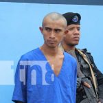 «Bolo» y enfurecido mató a una mujer en Siuna: Ahora pagará su crimen Foto: Presentan a sujeto por homicidio de una mujer en Siuna / TN8