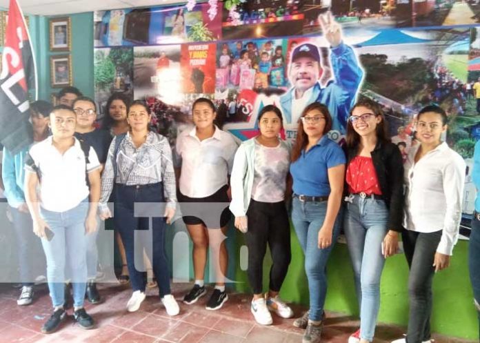 Foto: Estudiantes técnicos de Ometepe visitan Museo de la Revolución / TN8