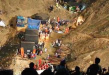 Al menos 27 trabajadores mueren en incendio en una mina al sur de Perú Al menos 27 trabajadores mueren en incendio en una mina al sur de Perú