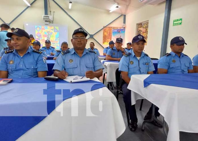 Policía Nacional con preparación en todos los ámbitos