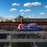 Rusia celebra el Día de la Victoria con fuegos artificiales y desfile militar Rusia celebra el Día de la Victoria con fuegos artificiales y desfile militar