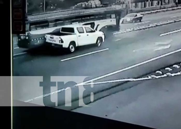 Foto: Carretera Nueva a León, escenario de otro accidente / TN8