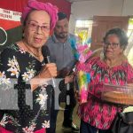 Celebran su día a 200 madres de la Casa del Adulto Mayor en Managua Foto: Actividades de la UNAM en Managua / TN8