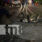 Brutal choque frontal entre dos vehículos dejó cuantiosos daños materiales en Juigalpa Foto: Brutal choque frontal entre dos vehículos dejó cuantiosos daños materiales en Juigalpa / TN8