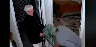 TikTok: Le juega broma a su abuelita y se batió los huevos por payaso