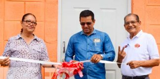 Alcaldía de Granada entrega 5 nuevas viviendas a familias
