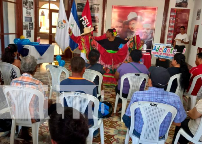 Programa Adelante capitaliza a productores de Granada