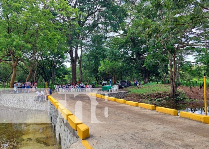 2 Foto: Alcaldía de Boaco inaugura nuevo puente en la comunidad Sacal / TN8