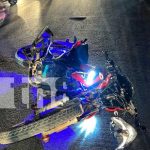 Motociclistas lesionados al impactar contra un camioncito en Juigalpa otociclistas lesionados al impactar contra un camioncito en Juigalpa