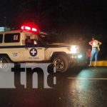 Peatón alcoholizado «casi no la cuenta» tras cruzarse la calle imprudentemente en Managua Peatón atropellado por una motocicleta en Managua