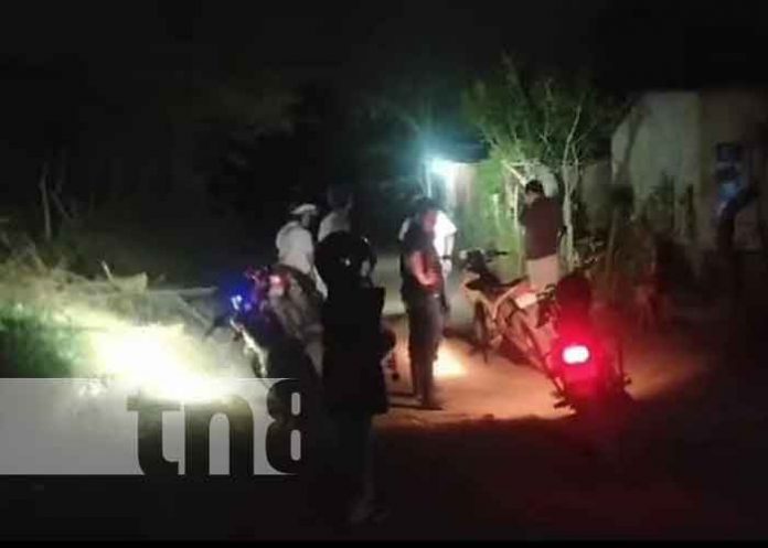 Familia desesperadamente buscan a abuelito en Granada