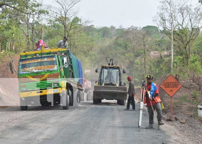 Avance significativo en la construcción de la carretera hacia La Cruz de Río Grande