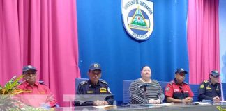 Foto: Reciben diplomas 40 nuevos bomberos que servirán en estaciones en Nicaragua / TN8