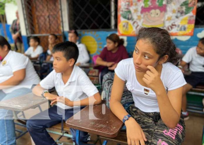 3 Inauguración de las mejoras de la Escuela 30 de Mayo en Juigalpa, Chontales