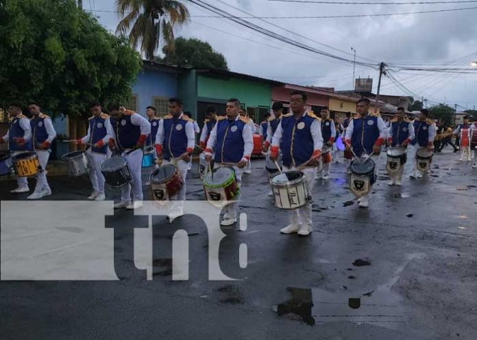 Festival Municipal de Comparsas Rítmicas en León