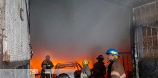 Dos viviendas son consumidas por un incendio en el Monseñor Lezcano en Managua