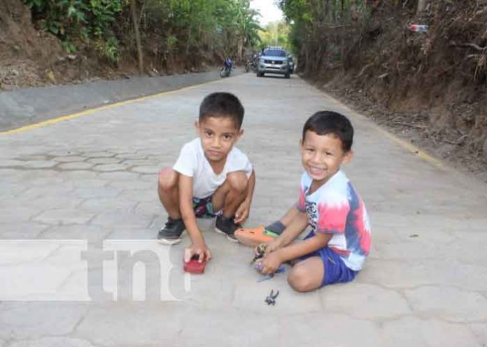 Foto: Inauguran proyecto de 200 metros lineales en calles de Nandaime / TN8