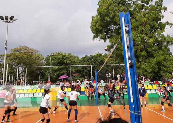 Foto: Juegos juveniles en Managua reúne a los mejores en la liga de Voleibol / TN8