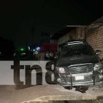 Conductor terminó estrellándose contra una pared de una caseta en Jalapa Conductor terminó estrellándose contra una pared de una caseta en Jalapa