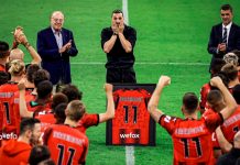 San Siro llora con la salida del Sueco Zlatan Ibrahimovic del fútbol