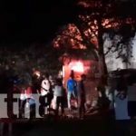 Foto: Incendio consume una vivienda y deja a otra con daños parciales en el barrio René Cisneros / TN8