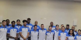 Selección de baloncesto a defender la casa