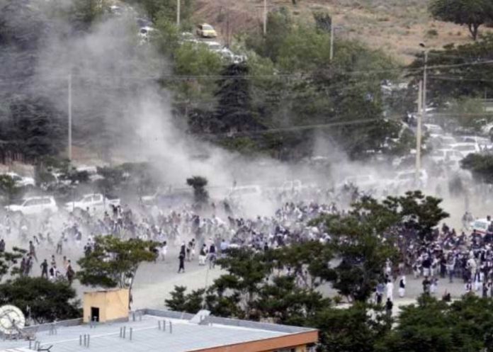 Mueren 15 personas por una explosión de Afganistán