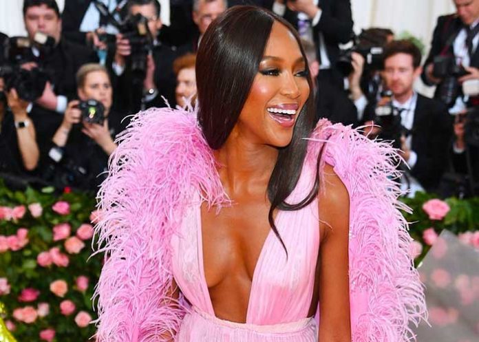 beb2 Naomi Campbell mamá de su bebé a los 53 años