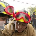 Intrépidas y esforzadas, así son las madres bomberas en Nicaragua Foto: Mujeres bomberas de Nicaragua / TN8