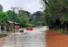 Ciclón «extratropical» dejó 11 muertos y 18 desaparecidos en el sur de Brasil Ciclón "extratropical" dejó 11 muertos y 18 desaparecidas en el sur de Brasil