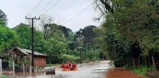 Ciclón "extratropical" dejó 11 muertos y 18 desaparecidas en el sur de Brasil