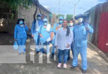 Trabajo organizado para eliminar zancudos en el Distrito VI de Managua Foto: Aplicación de BTI en barrios de Managua / TN8