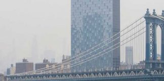 Humo oscurece Nueva York y pone en alerta EE.UU.