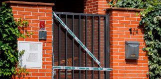 Arrestan en Madrid a joven tras matar a puñaladas a su madre y herir a su padre