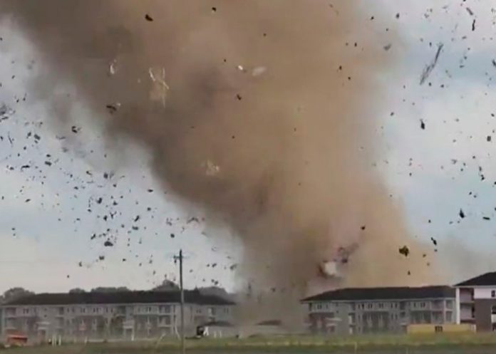 estados-unidos1 ¡Monstruosas imágenes! Brutal tornado arrasó con todo a su paso por Indiana