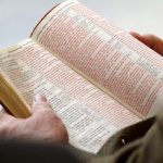 ¿Blasfemia? En Utah vetan la Biblia por contenido de incesto, prostitución y violación ¿Blasfemia? En Utah vetan la Biblia por contenido de incesto, prostitución y violación