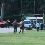 Hombre ataca con cuchillo a 4 menores en Francia