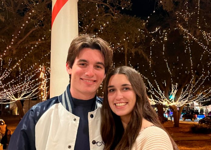 florida2 Joven apuñaló a su exnovia en Florida antes de cortarse la garganta