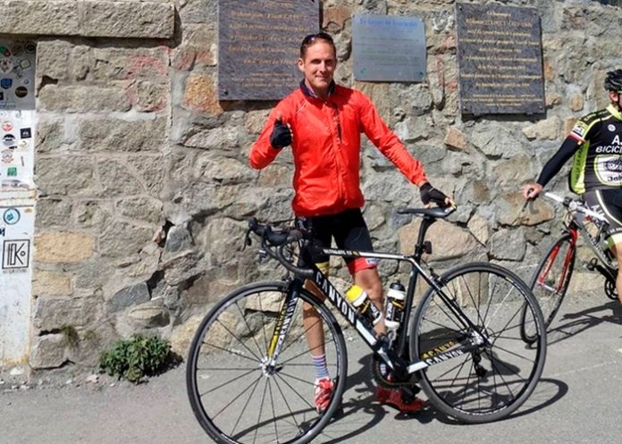 Muere famoso ciclista tras fatal accidente en su 