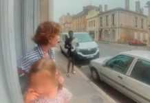 A plena luz del día una anciana y su nieta son salvajemente agredidas en Francia A plena luz del día una anciana y su nieta son salvajemente agredidas en Francia