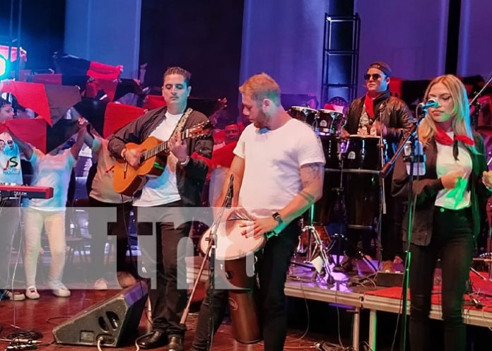 Foto: Grabación del disco 44/19 por la Revolución Popular Sandinista / TN8