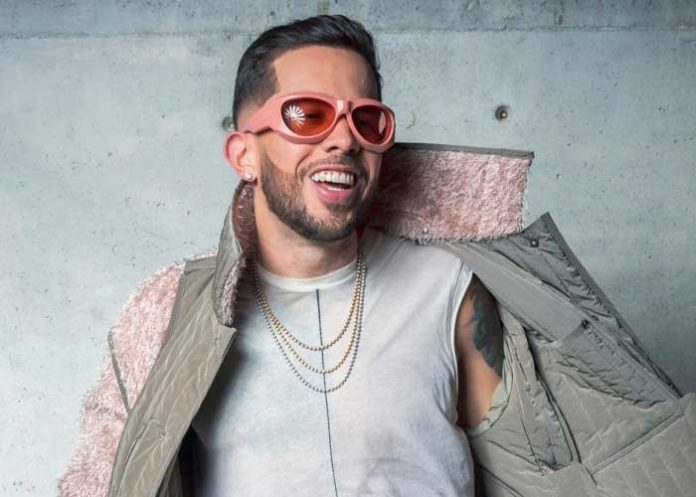 Reguetonero De La Ghetto presenta 