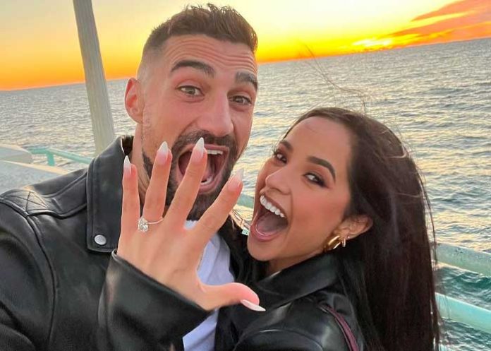 Becky G abre su corazón tras la infidelidad