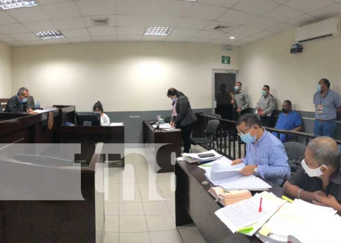 Foto: Procesamiento para sujetos que estafaban con enviar a personas a Estados Unidos / TN8