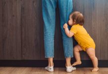 ¿Por qué los «chigüines» solo quieren estar bajo las faldas de la mamá? Mamitis: cuando los niños solo quieren estar con mamá