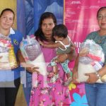 Foto: Entregan paquetes con alimentos a madres en Nandaime / TN8